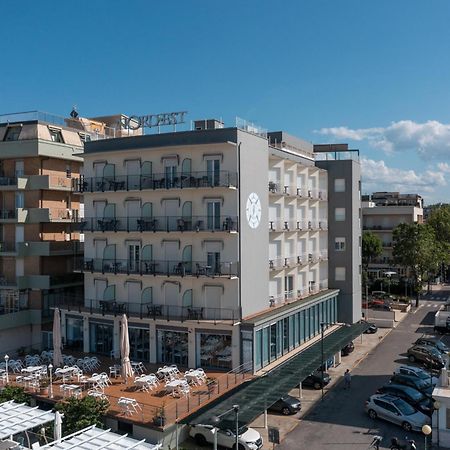 Hotel Nord Est Каттолика Экстерьер фото