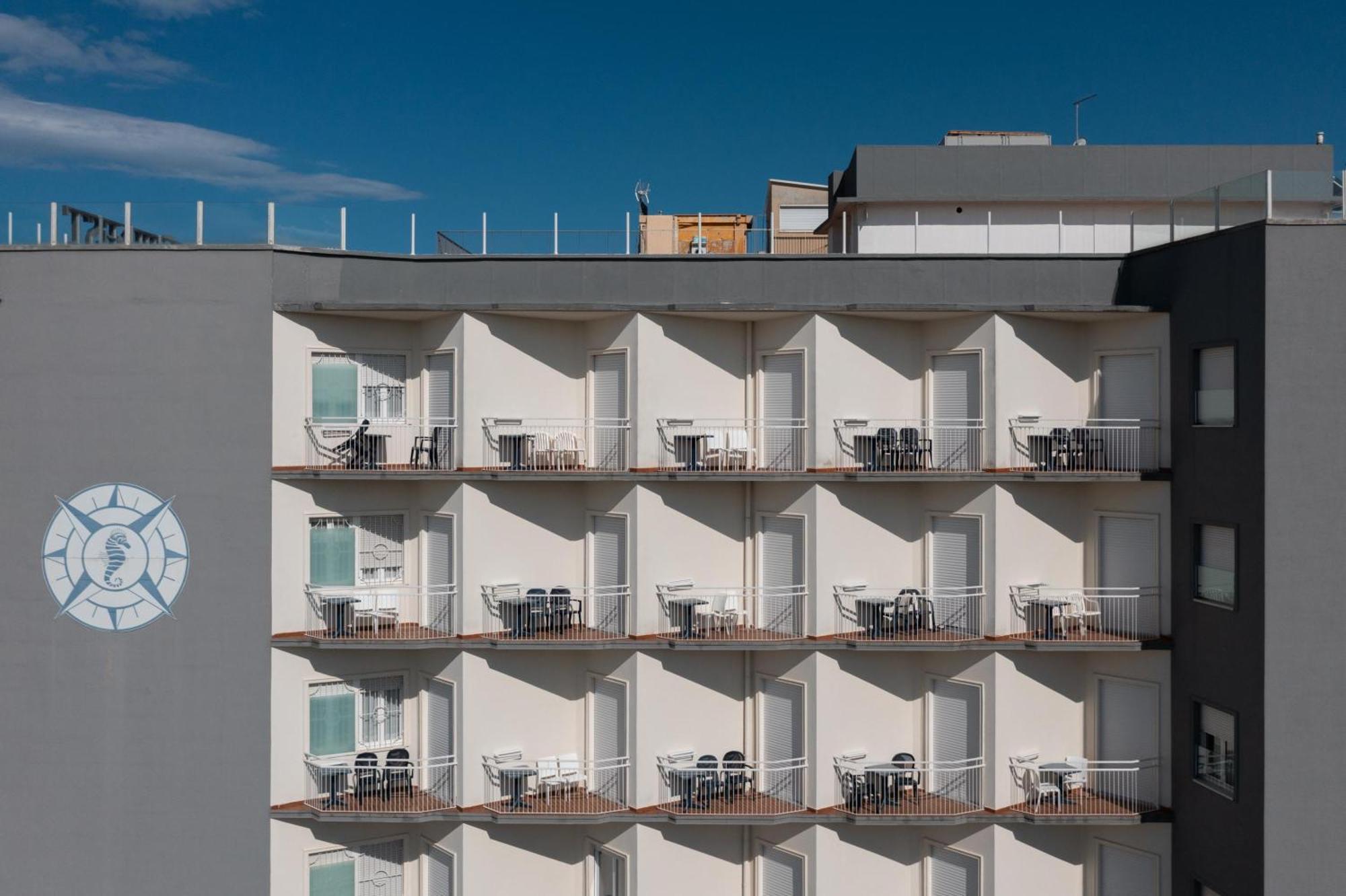 Hotel Nord Est Каттолика Экстерьер фото